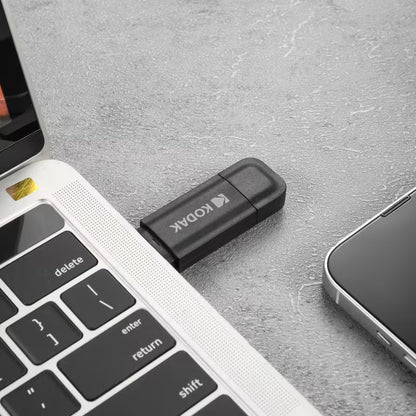 KODAK K143D Series 128GB Dual Flash Drive USB 3.2 Gen1 / Type-C